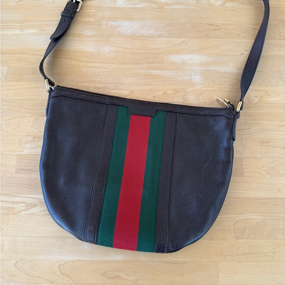 Gucci Crossbody Bag in Brown with Red and Green Stripes